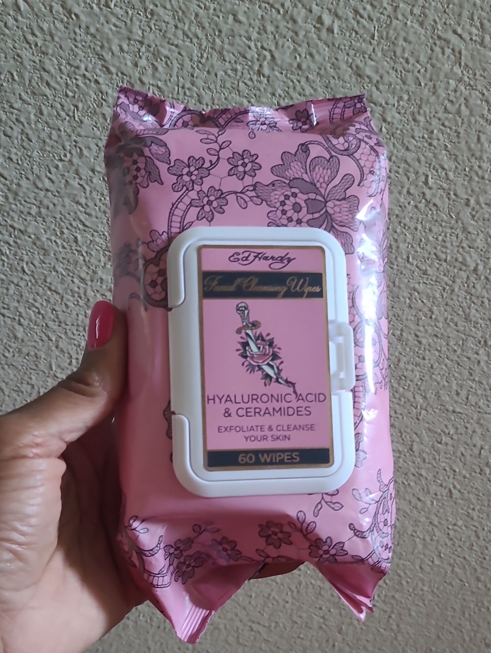 Ed Hardy Facial Cleansing Wipes - Hyaluronic Acid & Ceramides